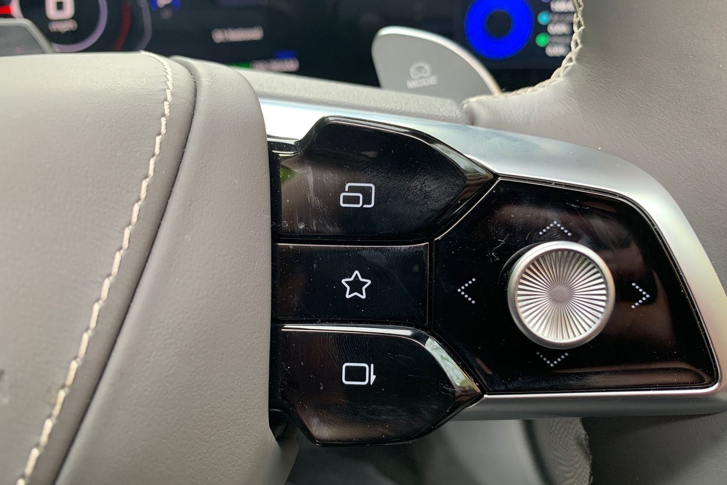 2024 MG Cyberster 375kW GT Dual Motor 77 kWh 2dr AWD Auto Convertible Electric A - Picture 22 of 24