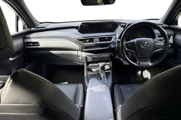 Used Lexus UX 2021 for sale - 76130672: Photo 12