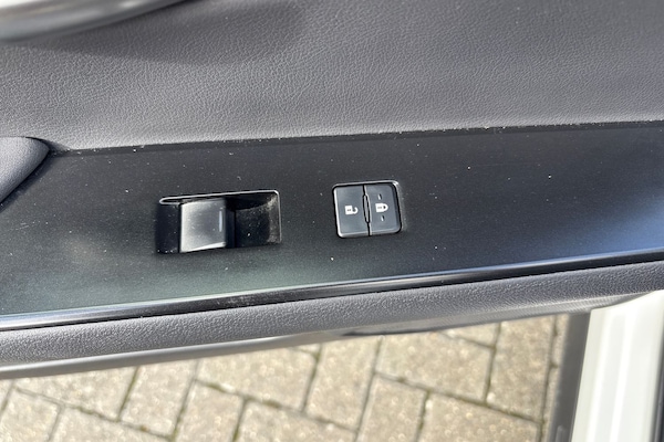 Used Lexus UX 2021 for sale - 76130672: Photo 25
