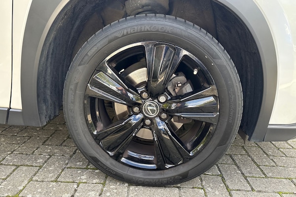 Used Lexus UX 2021 for sale - 76130672: Photo 28