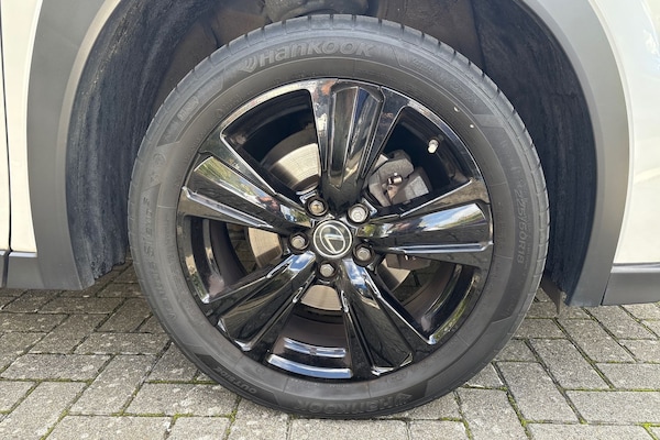 Used Lexus UX 2021 for sale - 76130672: Photo 29