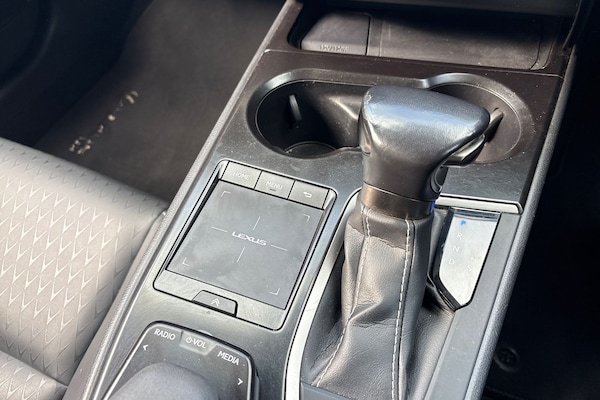 Used Lexus UX 2021 for sale - 76130672: Photo 30