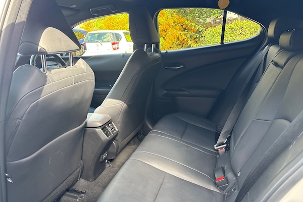 Used Lexus UX 2021 for sale - 76130672: Photo 39
