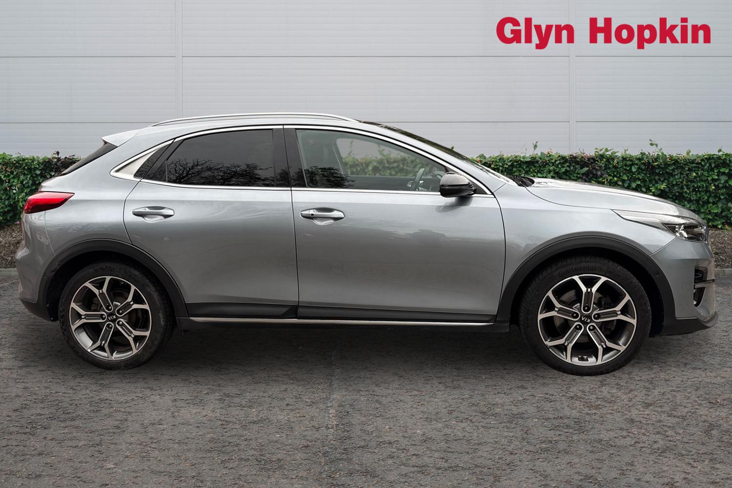 Used Kia XCeed 2021 for sale - 76869820: Photo 2