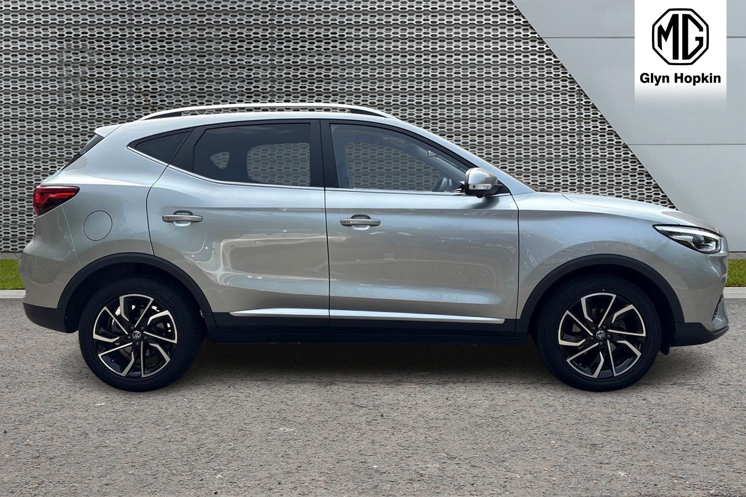 Used MG MG ZS 2024 for sale - 76037726: Photo 2