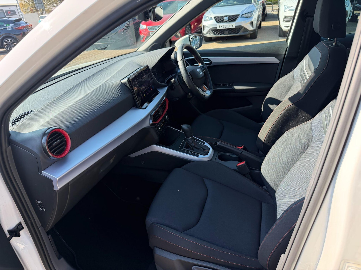 Used SEAT Arona 2024 for sale - 77958136: Photo 32