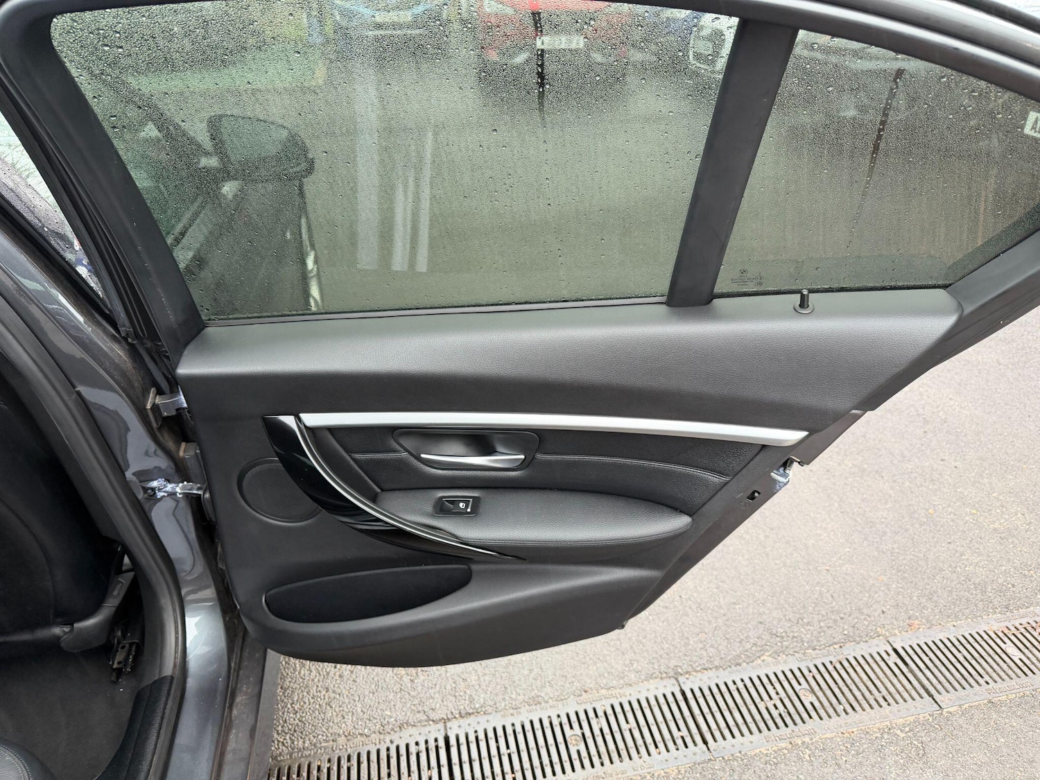 Used BMW 3 Series 2018 for sale - 77710315: Photo 32