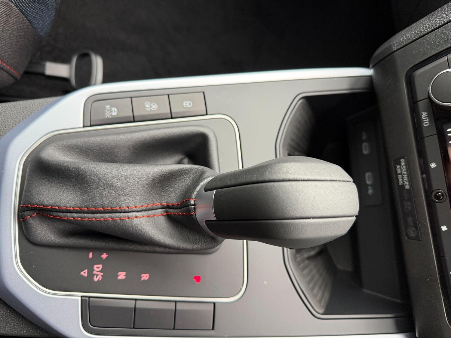 Used SEAT Arona 2026 for sale - 78204397: Photo 12