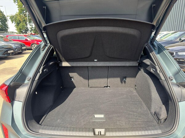 Used Cupra Terramar 2025 for sale - 76175436: Photo 10