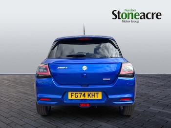 Used Suzuki Swift 2024 for sale - 75623617: Photo