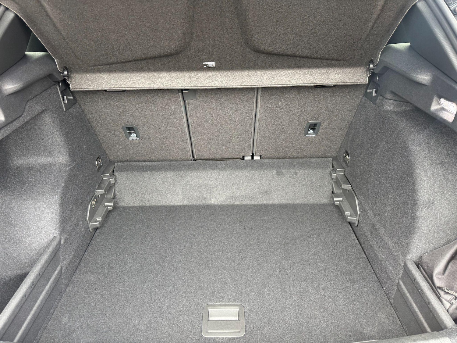 Used Cupra Terramar 2025 for sale - 77230505: Photo 10