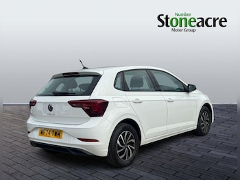 Used Volkswagen Polo 2024 for sale - 76200327: Photo