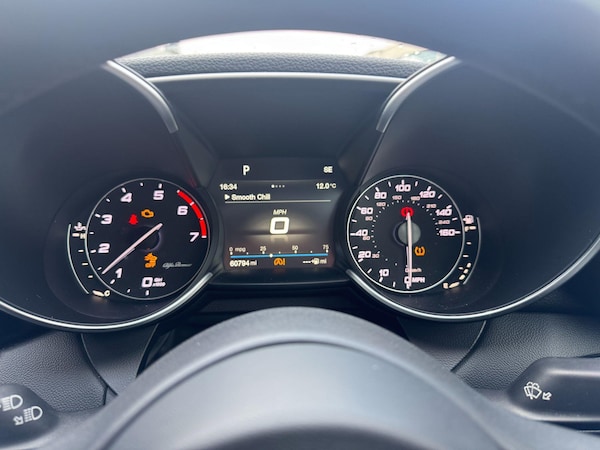 Used Alfa Romeo Giulia 2018 for sale - 76318188: Photo 12