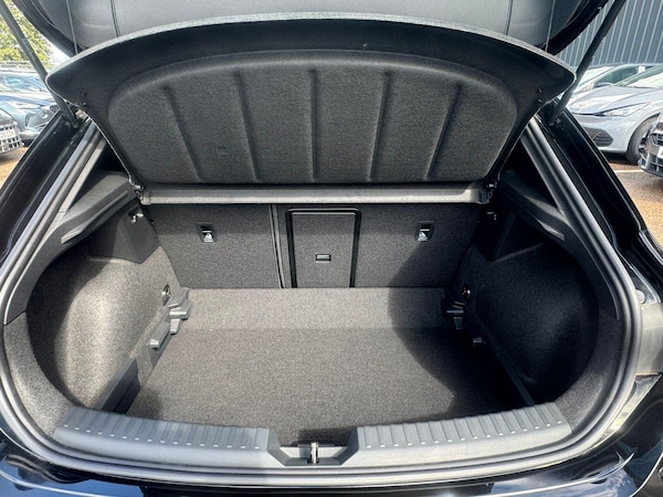 Used Cupra Leon 2025 for sale - 76201439: Photo 10