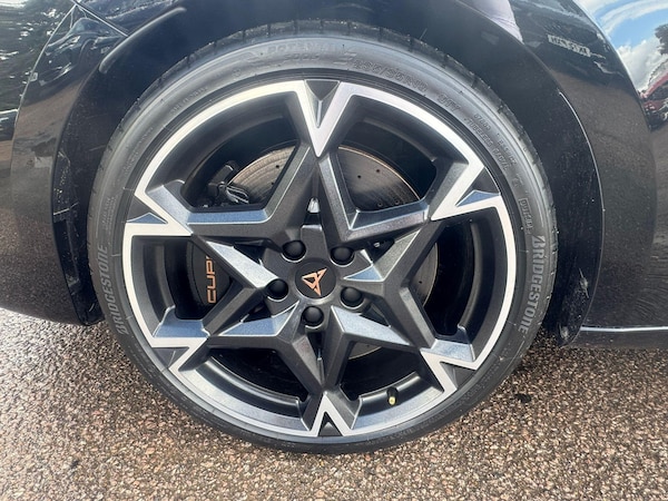 Used Cupra Leon 2025 for sale - 76201439: Photo 9