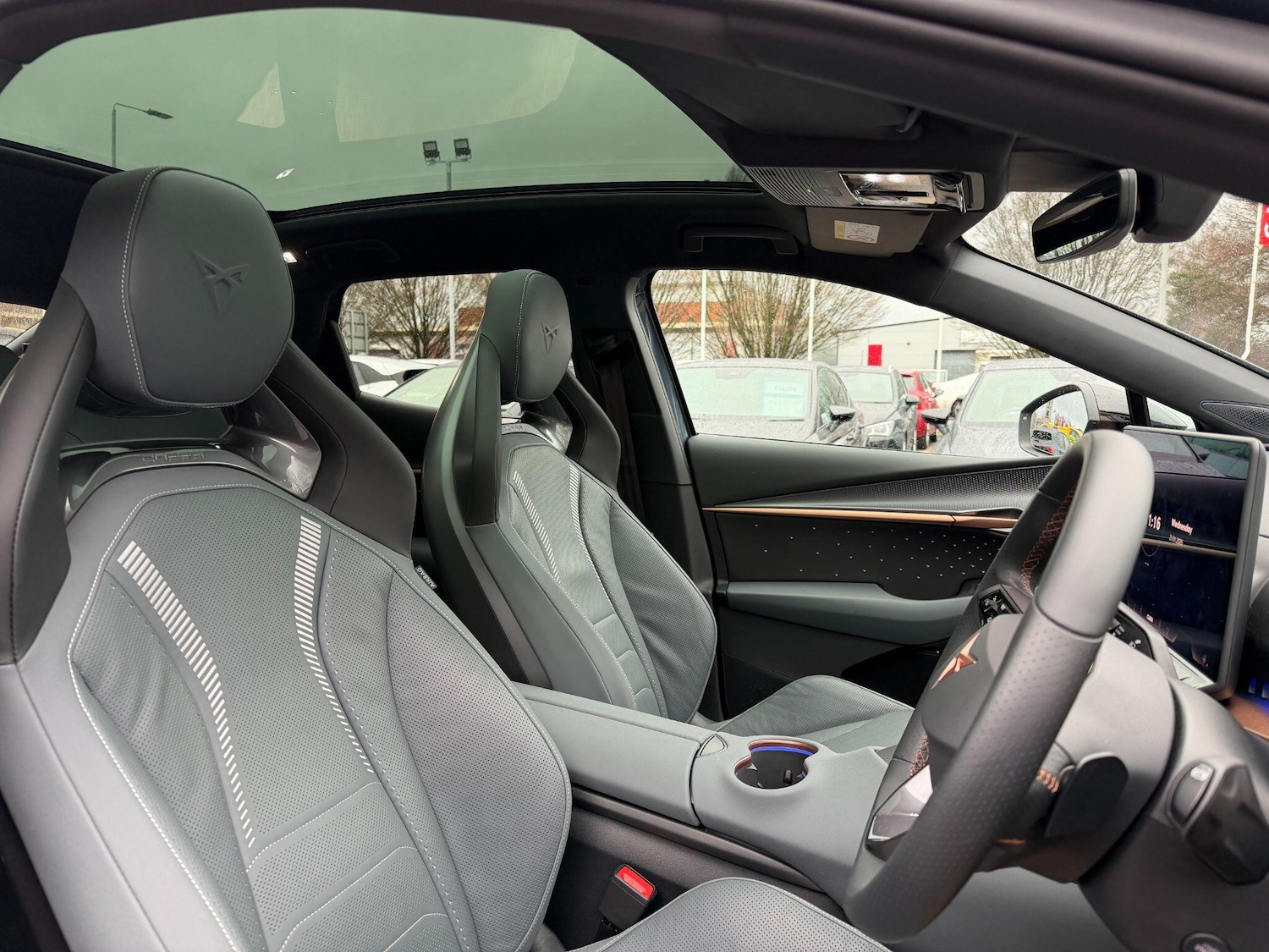 Used Cupra Tavascan 2025 for sale - 78127837: Photo 16