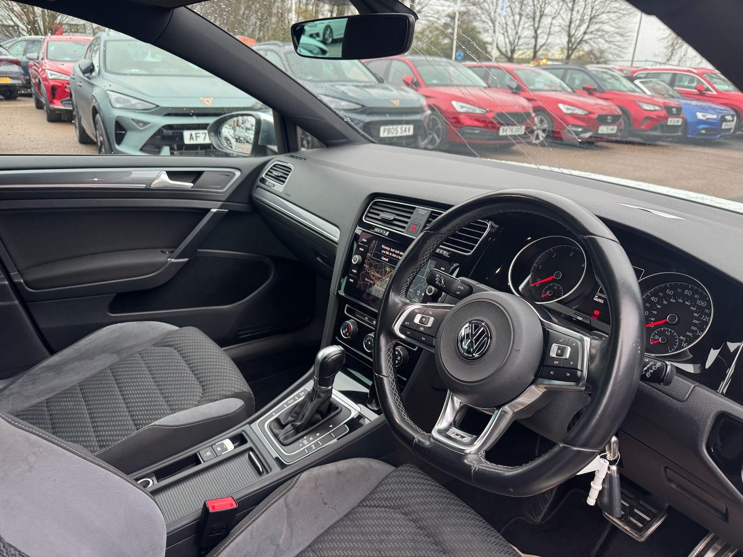 Used Volkswagen Golf 2019 for sale - 77386651: Photo 11