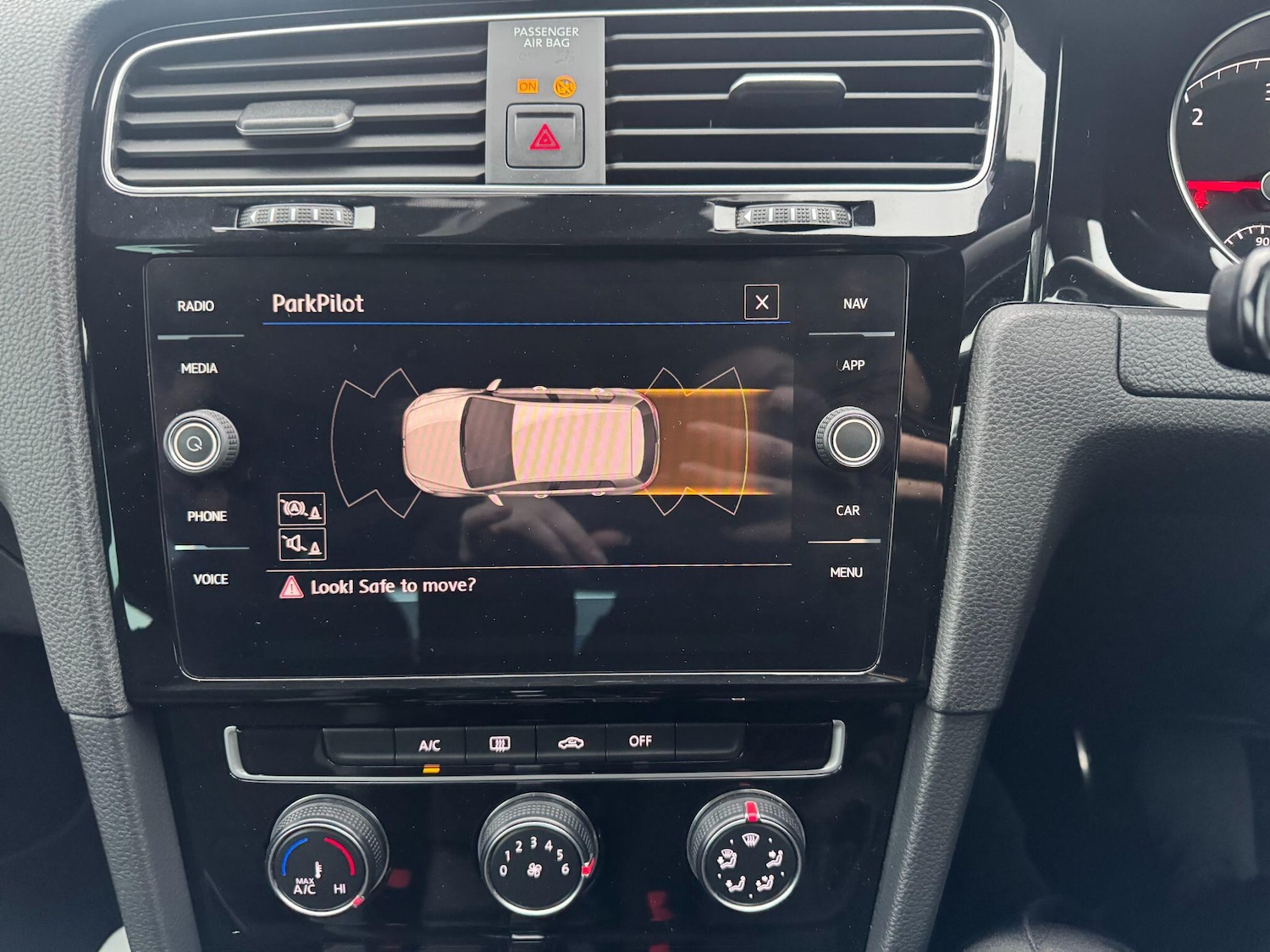 Used Volkswagen Golf 2019 for sale - 77386651: Photo 9