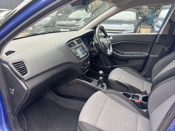 Used Hyundai i20 2020 for sale - 76336144: Photo 13