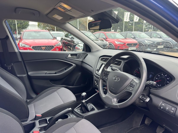 Used Hyundai i20 2020 for sale - 76336144: Photo 14