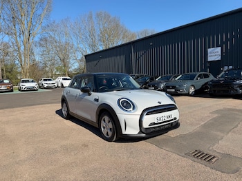 MINI Hatch feature image