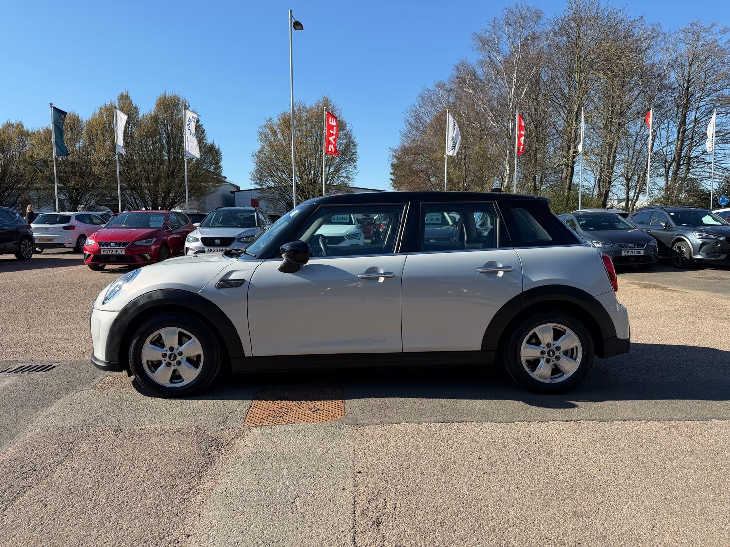 Used MINI Hatch 2022 for sale - 77940173: Photo 6