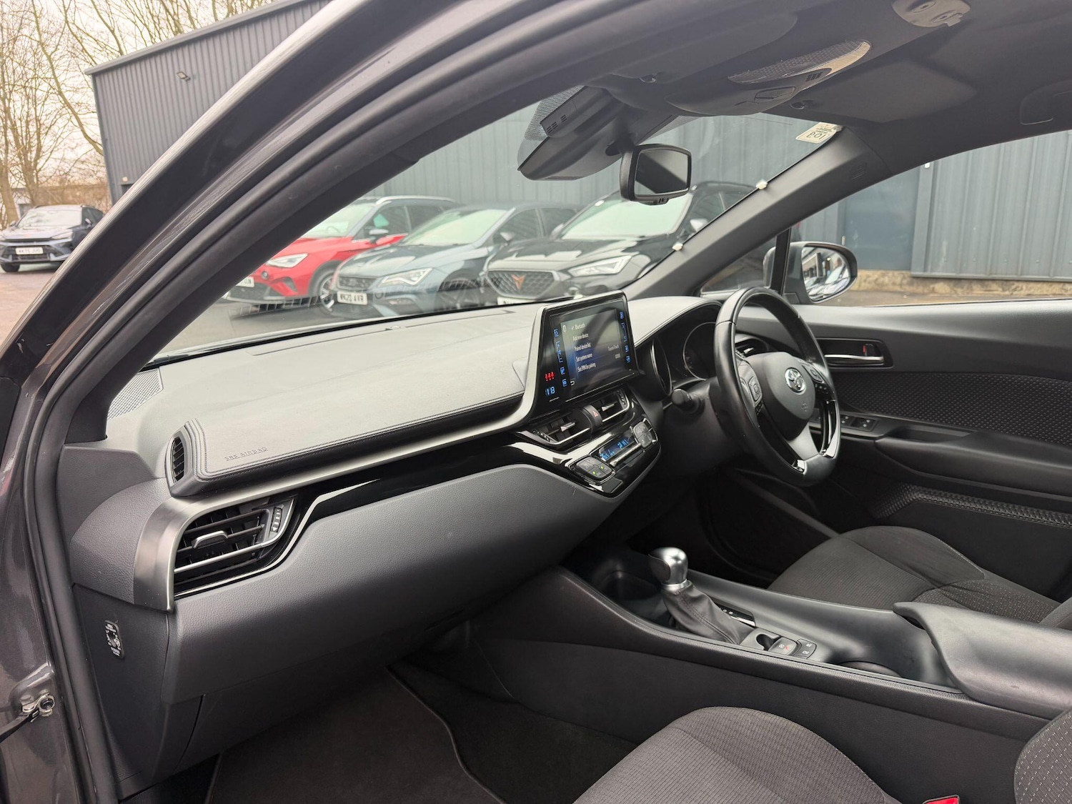 Used Toyota C-HR 2019 for sale - 77586730: Photo 19