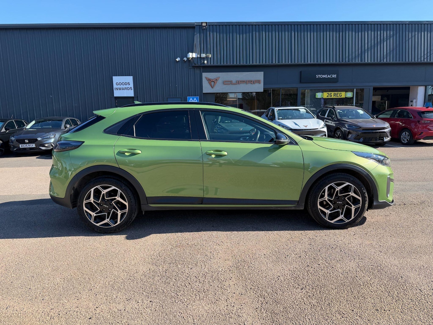 Used Kia XCeed 2023 for sale - 77939544: Photo 2