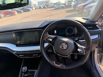 Used Skoda Octavia 2021 for sale - 78548115: Photo