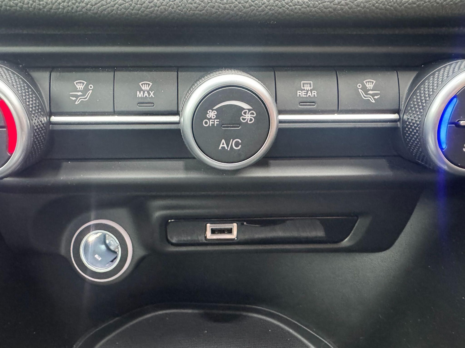 Used Alfa Romeo Giulia 2024 for sale - 76337825: Photo 20