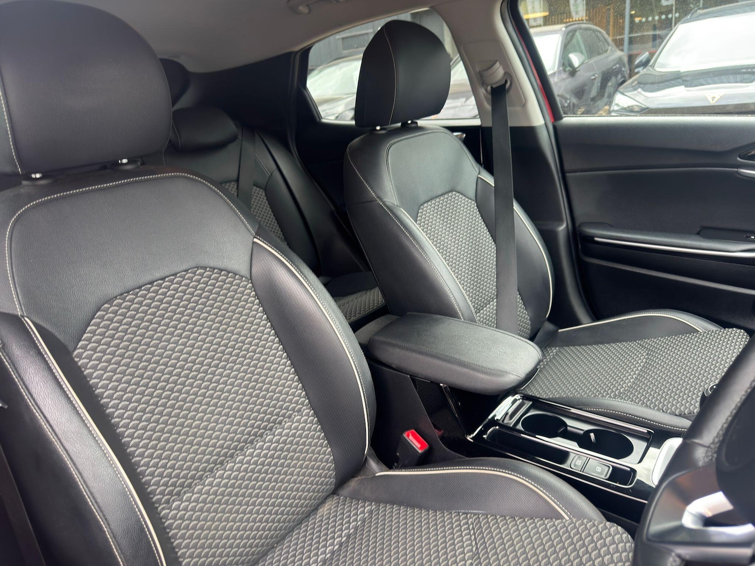 Used Kia XCeed 2022 for sale - 76336090: Photo 20