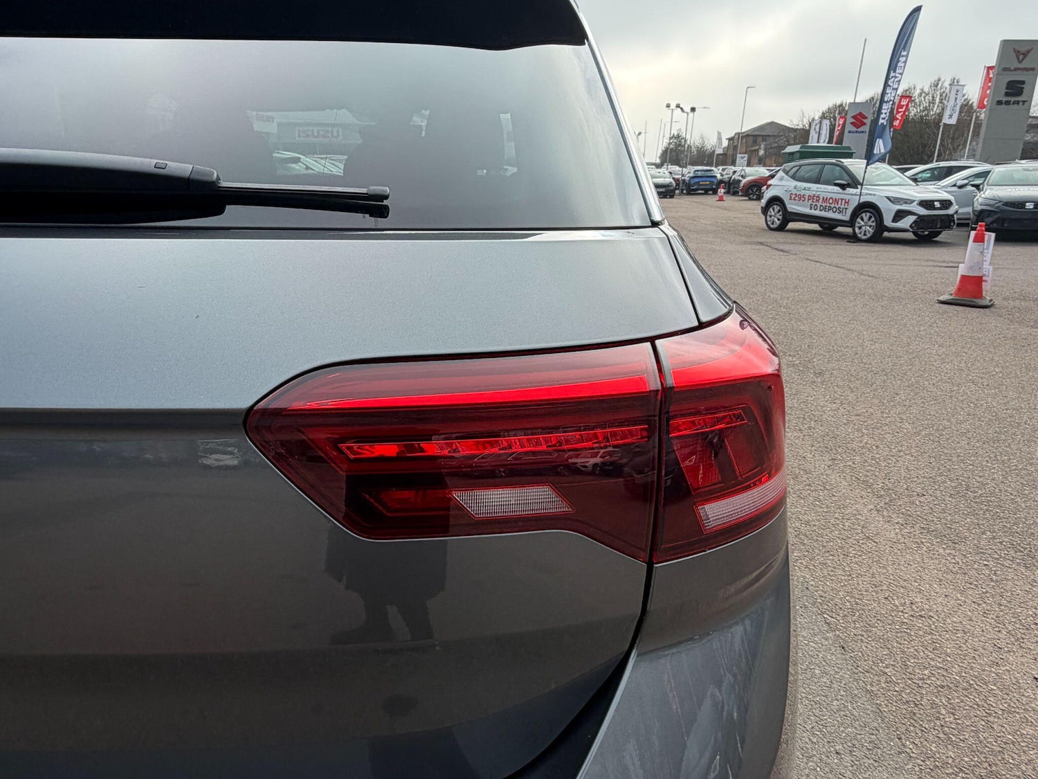 Used Volkswagen T-Roc 2023 for sale - 77840020: Photo 33