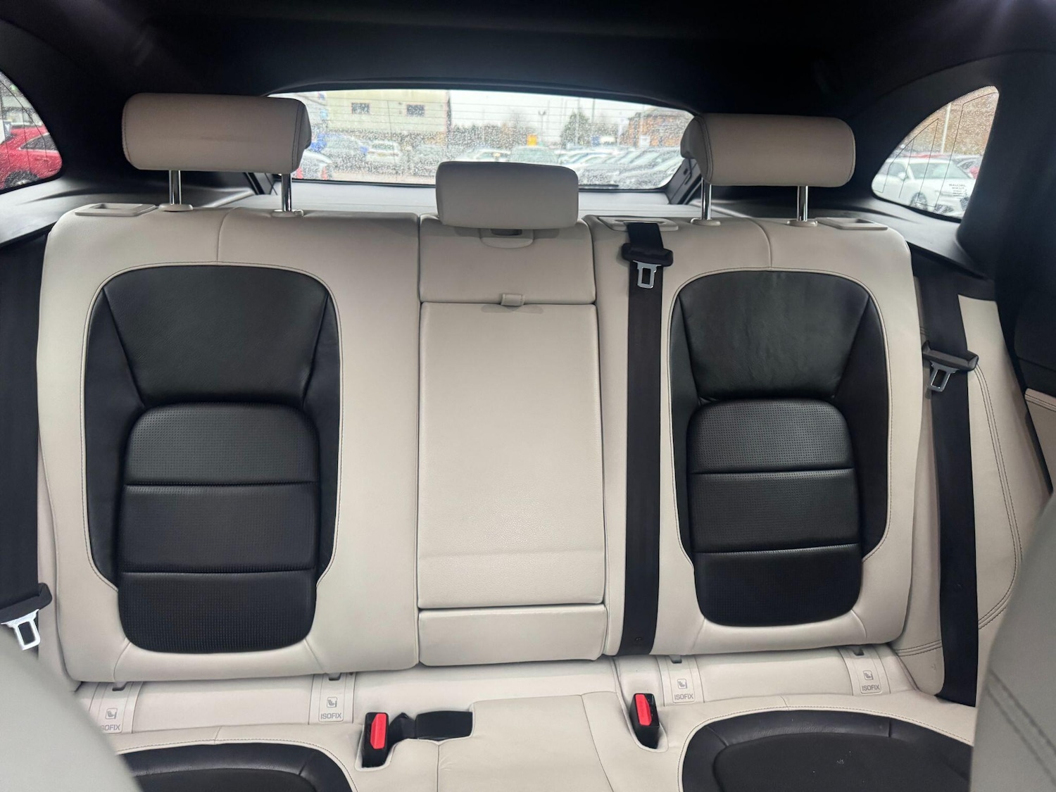 Used Jaguar F-Pace 2018 for sale - 76765637: Photo 15