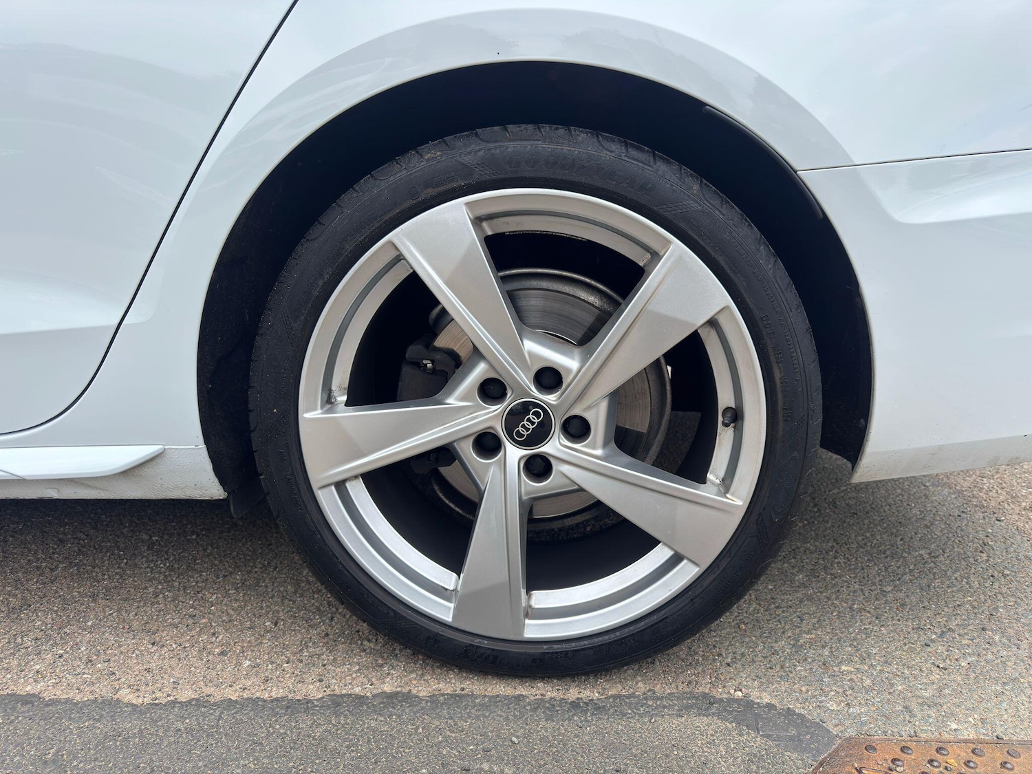 Used Audi A4 2021 for sale - 77060185: Photo 9