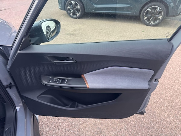 Used Cupra Born 2025 for sale - 76200305: Photo 17