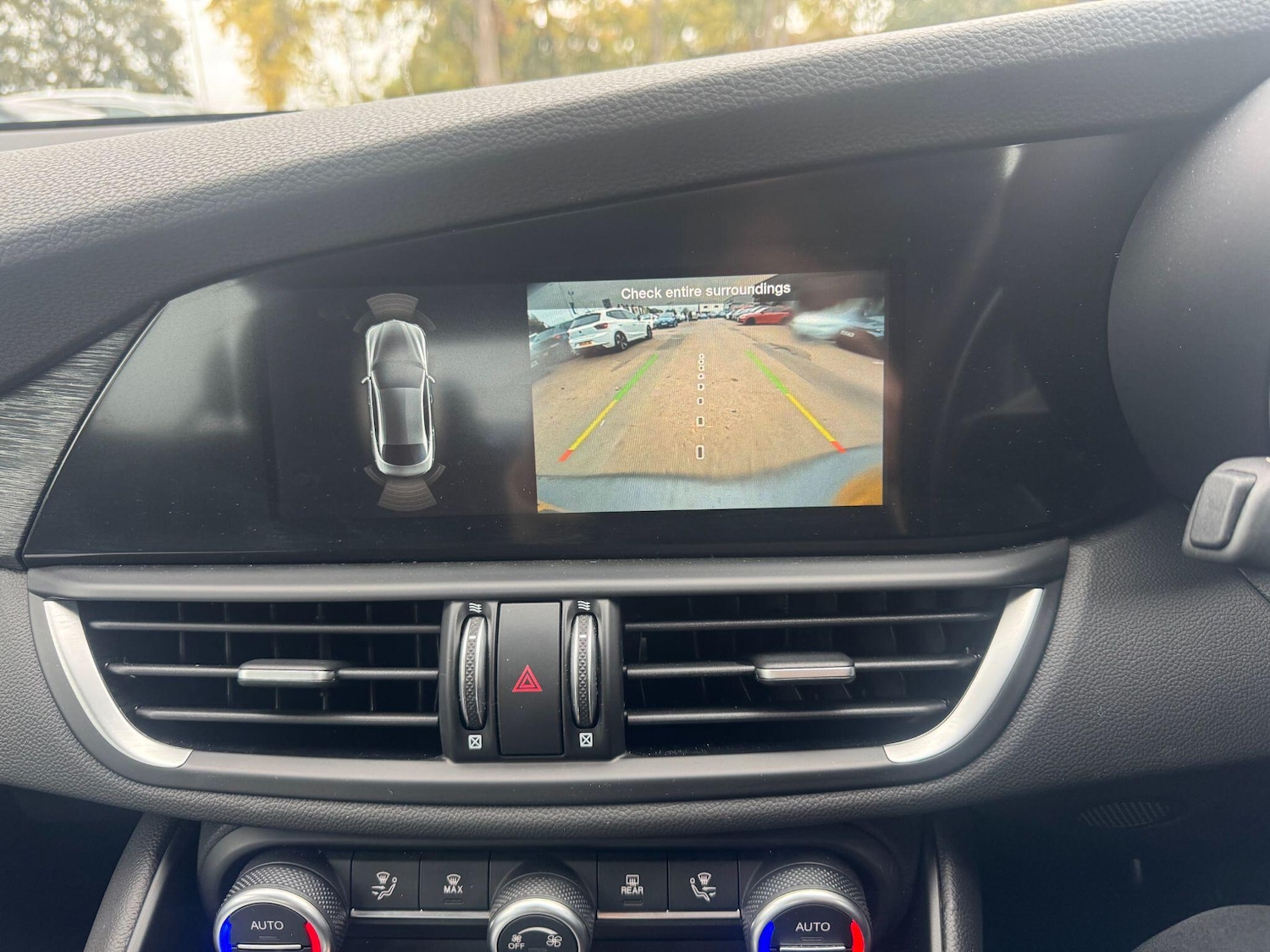 Used Alfa Romeo Giulia 2024 for sale - 76927090: Photo 13