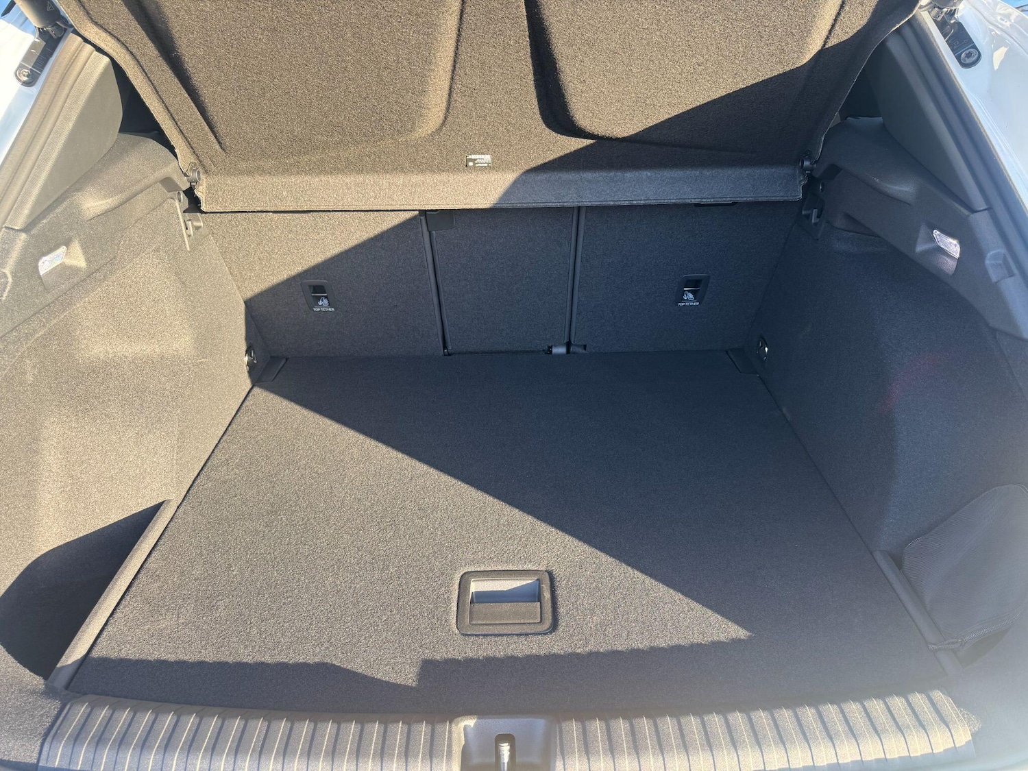 Used Cupra Terramar 2025 for sale - 77175300: Photo 9