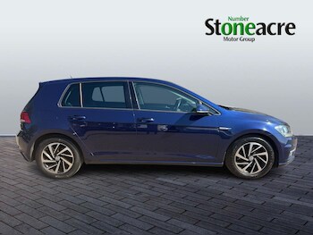 Used Volkswagen Golf 2019 for sale - 78561180: Photo