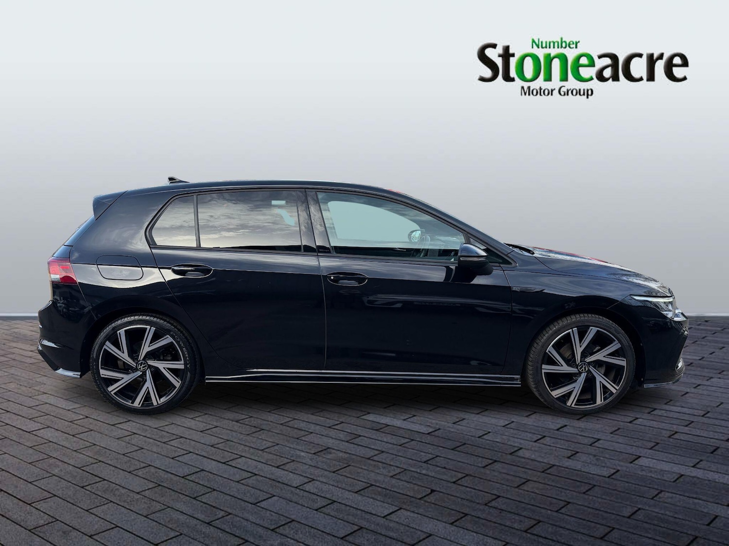 Used Volkswagen Golf 2022 for sale - 77683750: Photo 2