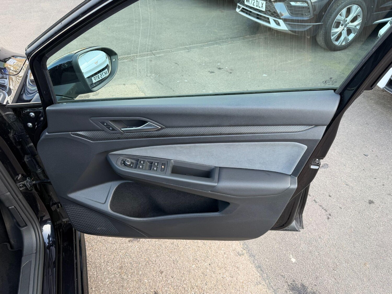 Used Volkswagen Golf 2022 for sale - 77683750: Photo 28