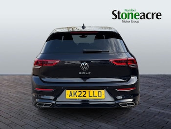 Used Volkswagen Golf 2022 for sale - 77683750: Photo