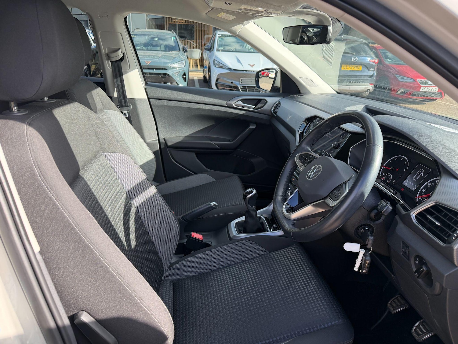 Used Volkswagen T-Cross 2022 for sale - 77838968: Photo 14