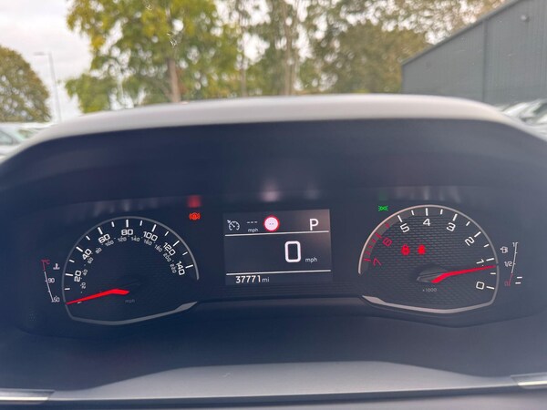 Used Peugeot 208 2020 for sale - 76200861: Photo 12