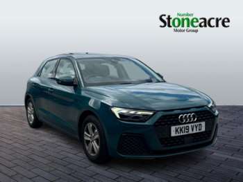 2019 (19) - 25 TFSI SE 5dr