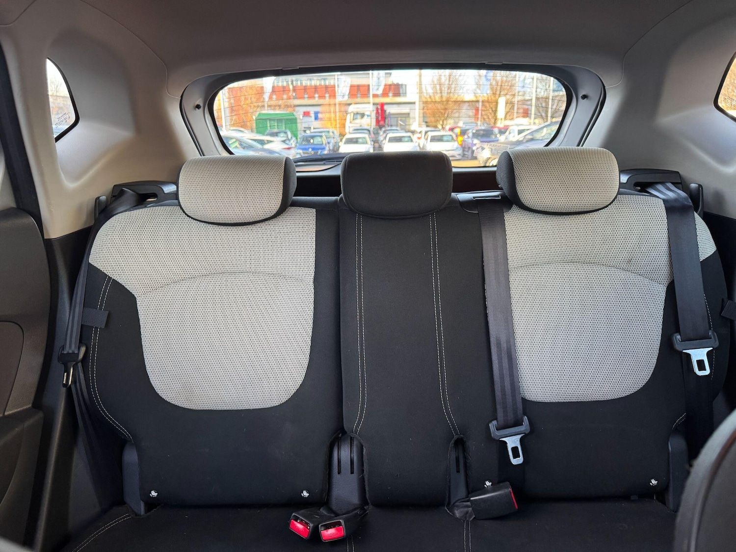 Used Renault Captur 2018 for sale - 76856037: Photo 15