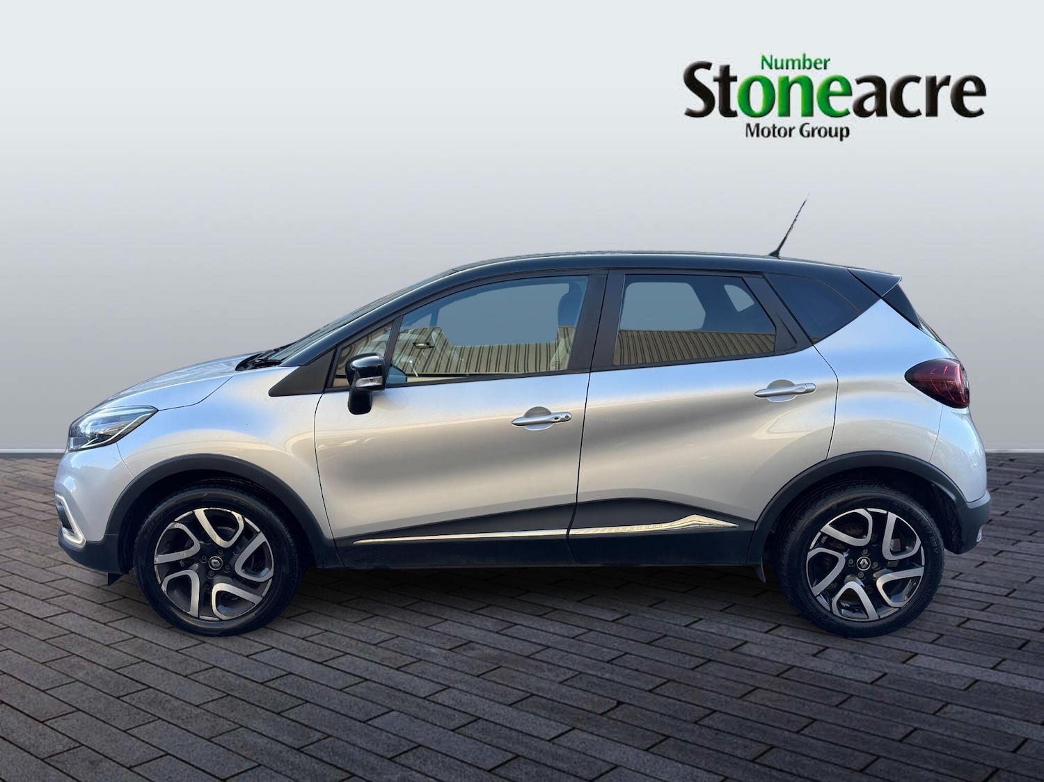 Used Renault Captur 2018 for sale - 76856037: Photo 6