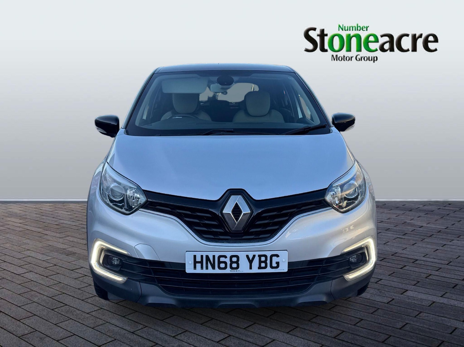 Used Renault Captur 2018 for sale - 76856037: Photo 8