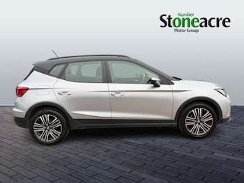 Used SEAT Arona 2023 for sale - 77939362: Photo