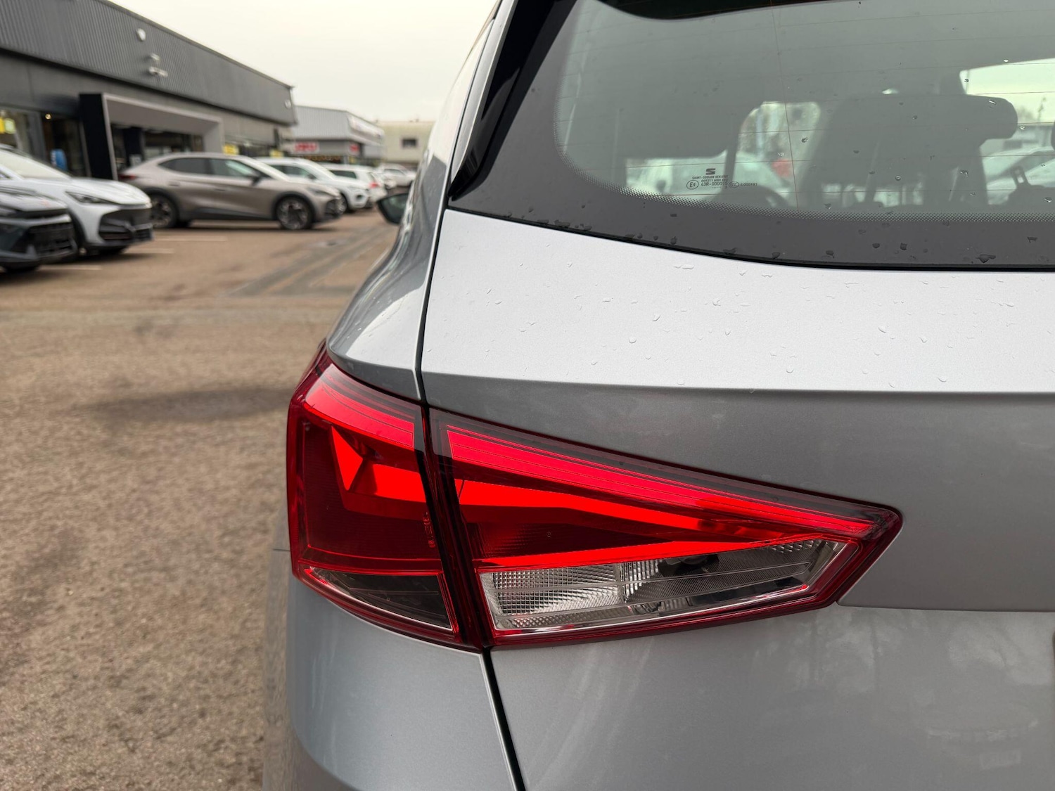 Used SEAT Arona 2023 for sale - 77939362: Photo 32