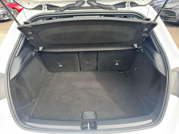 Used Mercedes-Benz A-Class 2018 for sale - 75965112: Photo 10